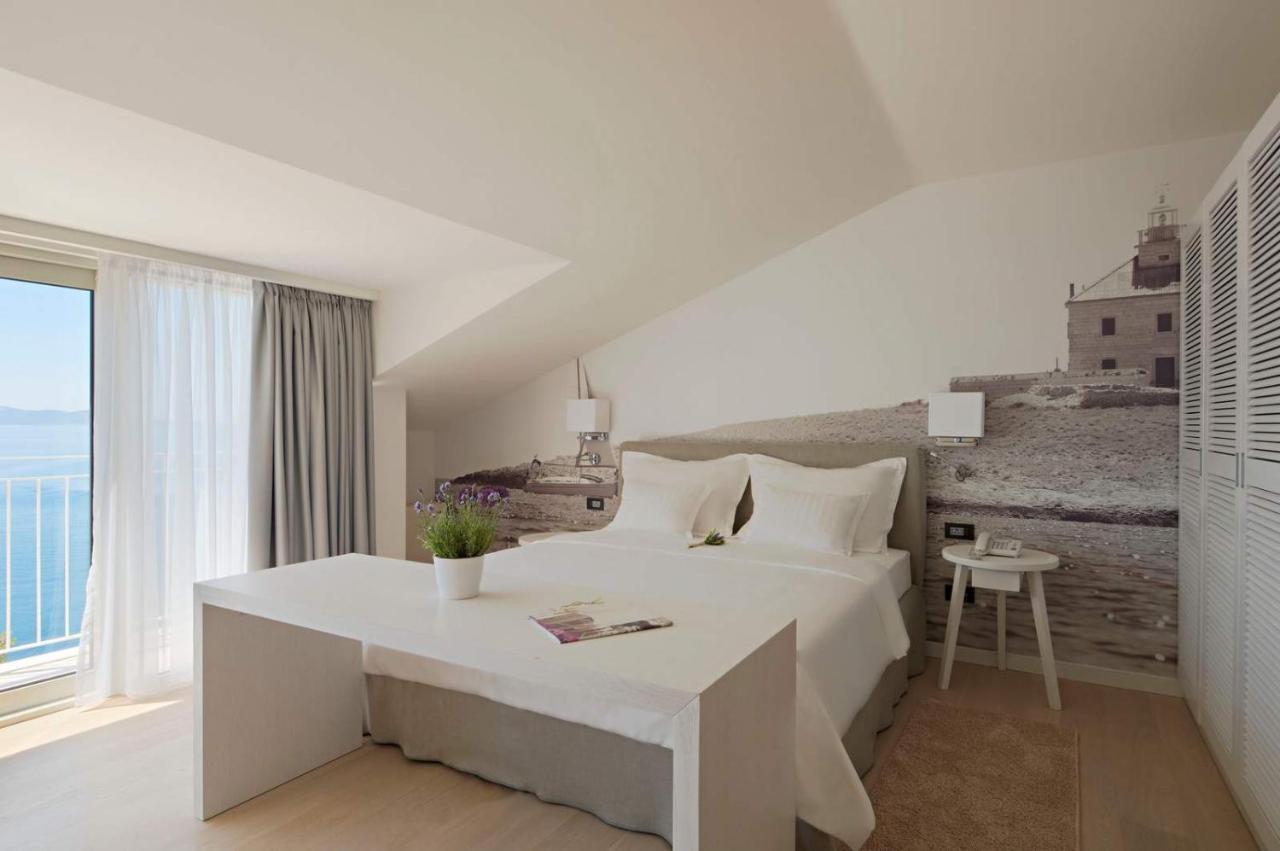 Hotel Osejava มาคาร์สกา ภายนอก รูปภาพ