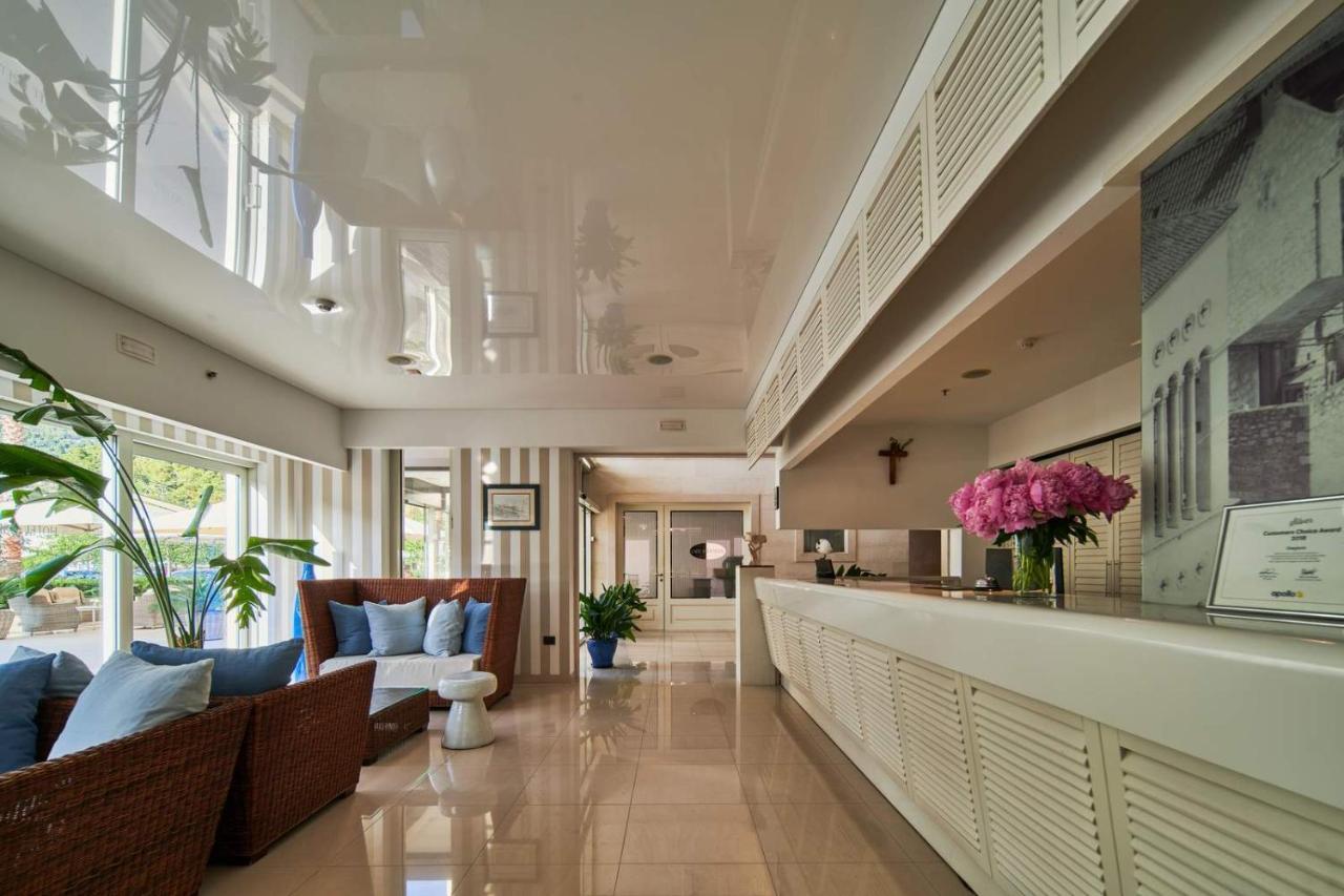 Hotel Osejava มาคาร์สกา ภายนอก รูปภาพ