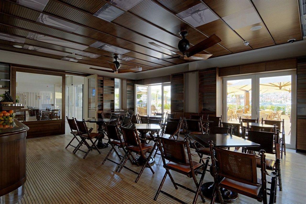 Hotel Osejava มาคาร์สกา ภายนอก รูปภาพ