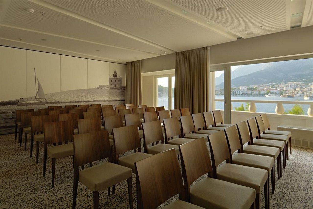 Hotel Osejava มาคาร์สกา ภายนอก รูปภาพ